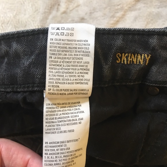 American Eagle black gray jeans HOLE Size 30x32 - Picture 7 of 11